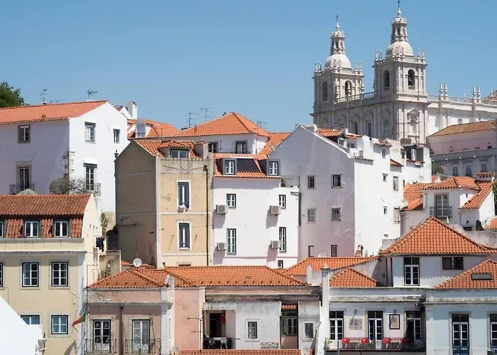 Sao Vicente Iv - Eco-flat With French Balcony & View *